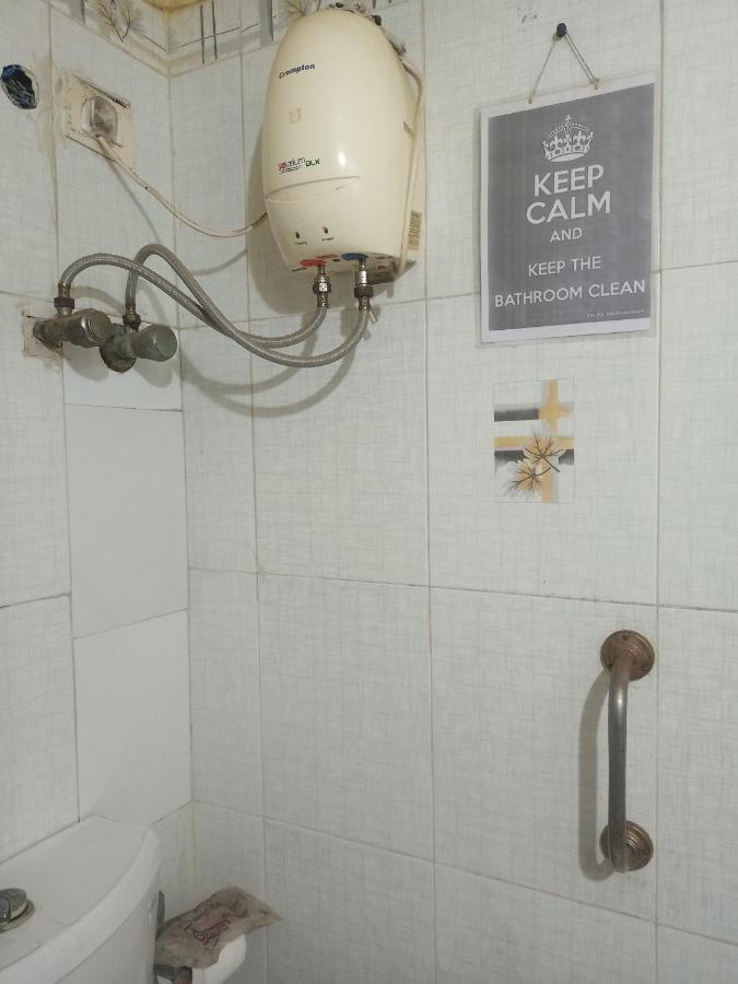 Bed and Breakfast Joy'S Nest Калькутта Экстерьер фото